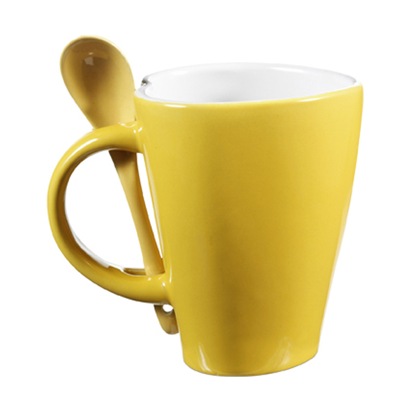 Coffee mug, heart shape in yellow