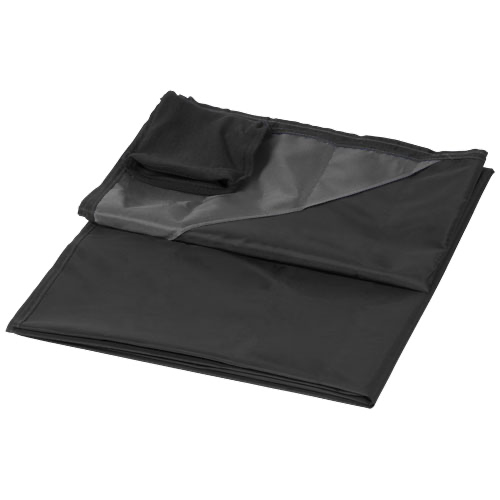 Stow-and-go water-resistant picnic blanket
