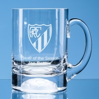 Beer Tankard 565ml clear with football bottom