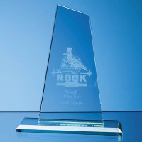 15cm x 9cm x 12mm Jade Glass Mountain Award