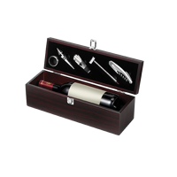 Wine set in wooden gift box