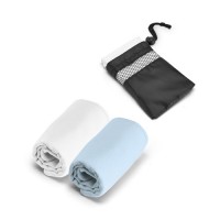 TRAVIS. Microfibre sports towel with 190T pouch