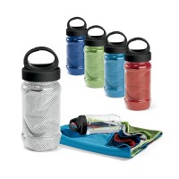 ARTX PLUS. Polyamide and polyester sports towel with bottle