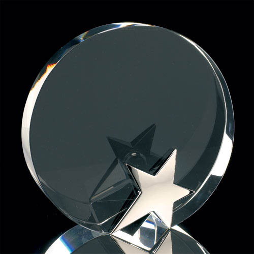 Round crystal award with chrome star 145mm high