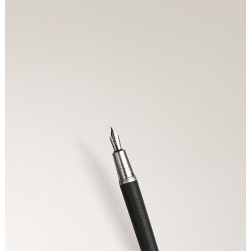 High class pen set in gift box  in black