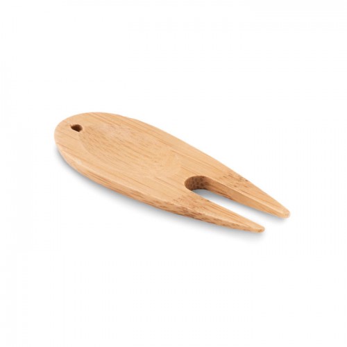 BOGEY - Bamboo golf divot tool in 