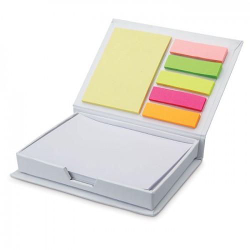Memopad and sticky notes in white