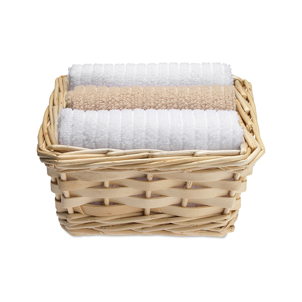 Set Of 3 Towels In Basket