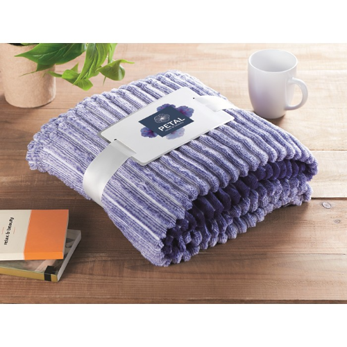 Yarn dyed flannel blanket      
