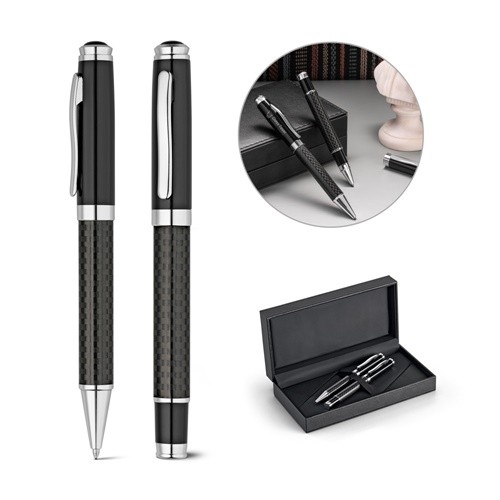 CHESS. Roller pen and ball pen set in metal and carbon fibre with twist mechanism in black